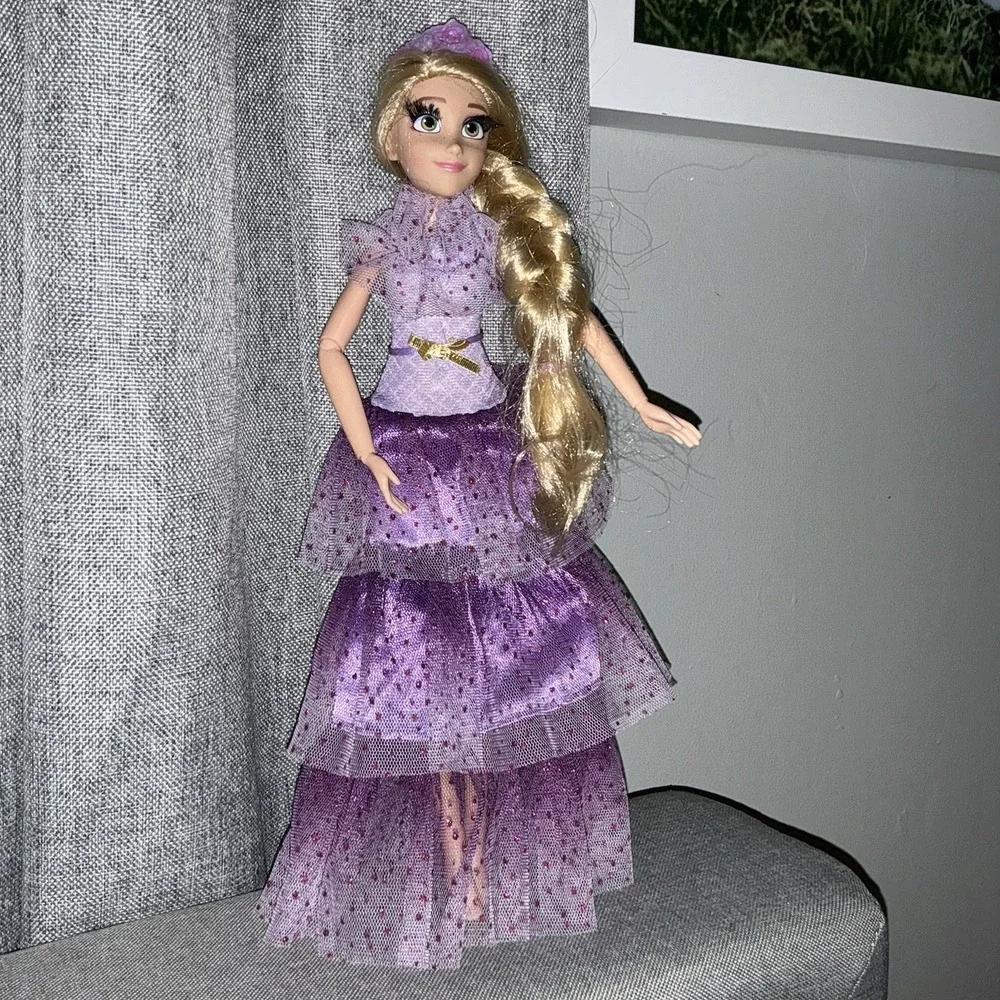 Hasbro Disney‎ Style Series Collectible Rapunzel Doll Barbie Tangled Doll